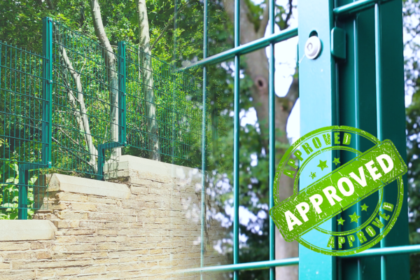 school perimeter fencing